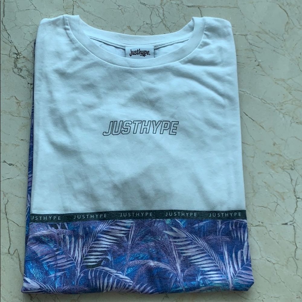 JUSTHYPE United Kingdom Purple Floral Logo T Shirt